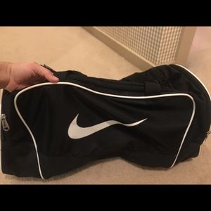 Nike duffle bag